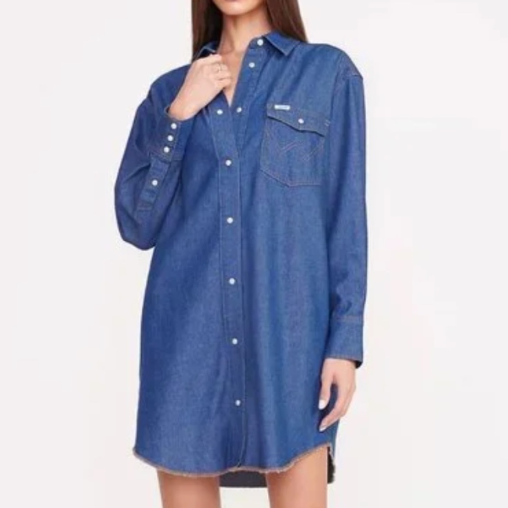 STAUD + WRANGLER THE OVERSIZED WESTERN